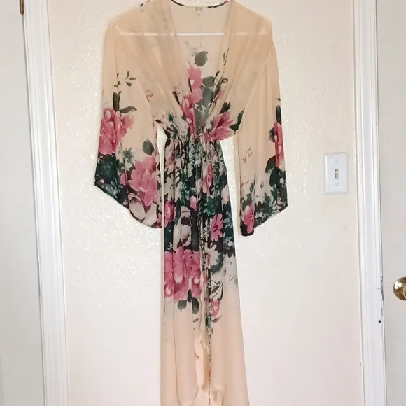 Kimono - Picture 3 of 10